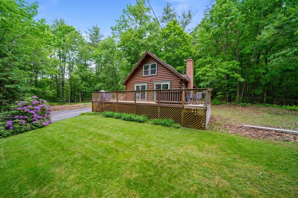 57 Newman Wilson Road Weare NH 03281