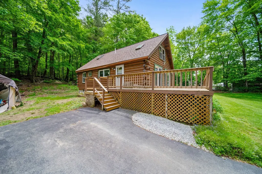 57 Newman Wilson Road Weare NH 03281