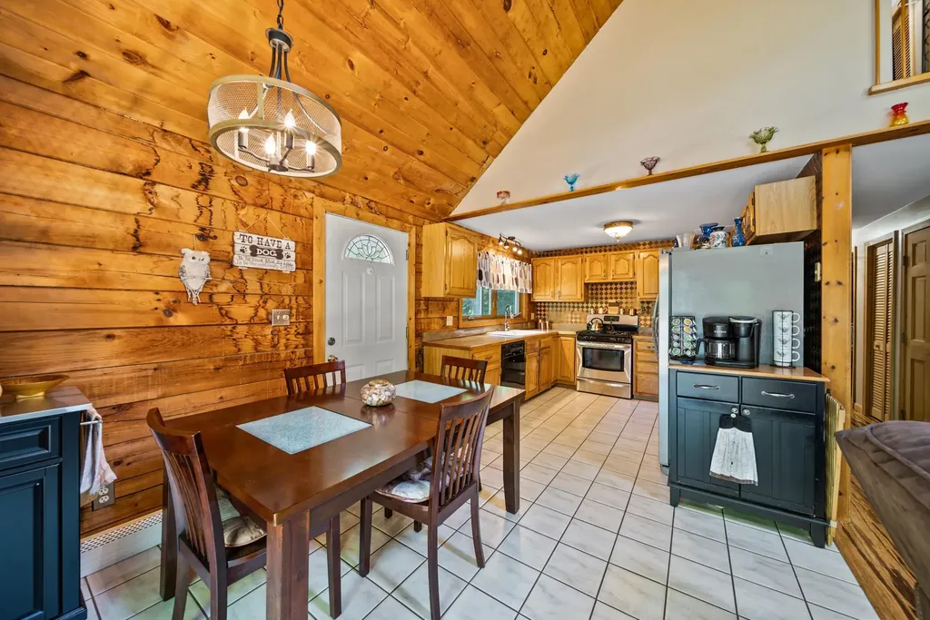57 Newman Wilson Road Weare NH 03281