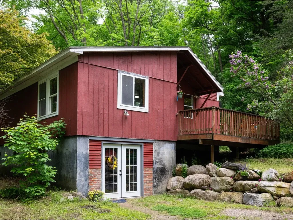 1299 Mountain Road Addison VT 05491