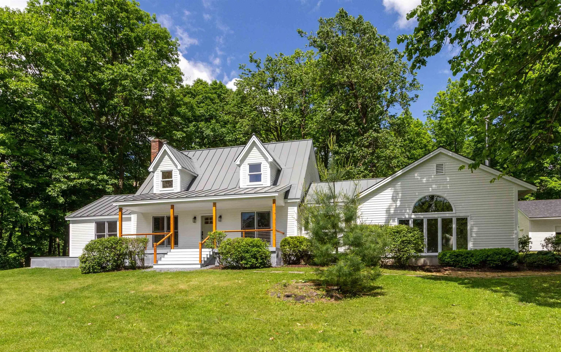 207 Lower Old Town Trail Charlotte VT 05445