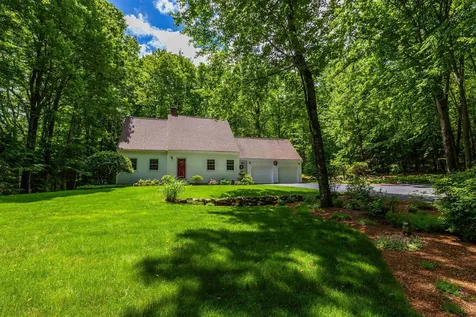 4 Briarwood Drive Bow NH 03304