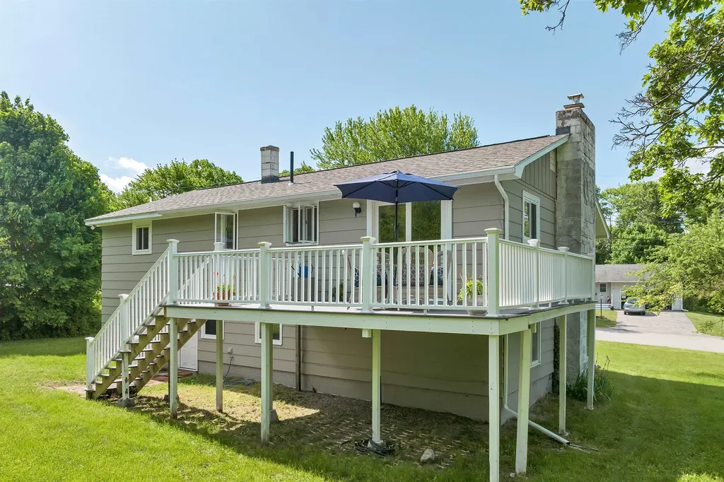 19 Perkins Drive Laconia NH 03246