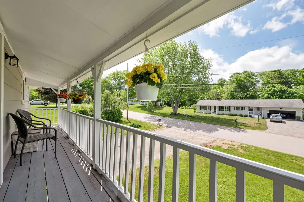 19 Perkins Drive Laconia NH 03246