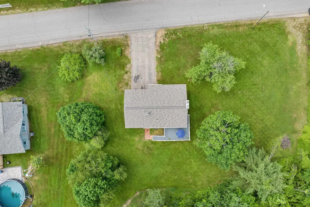 19 Perkins Drive Laconia NH 03246