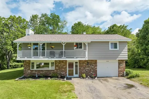 19 Perkins Drive Laconia NH 03246