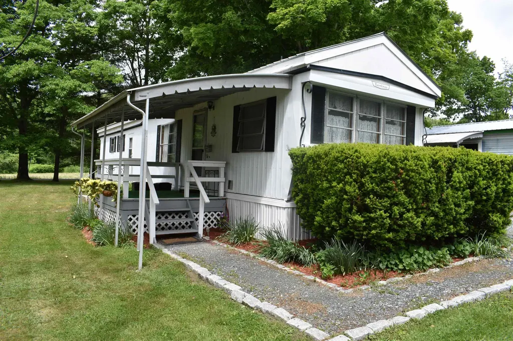 22 Rudsboro Road Lebanon NH 03766