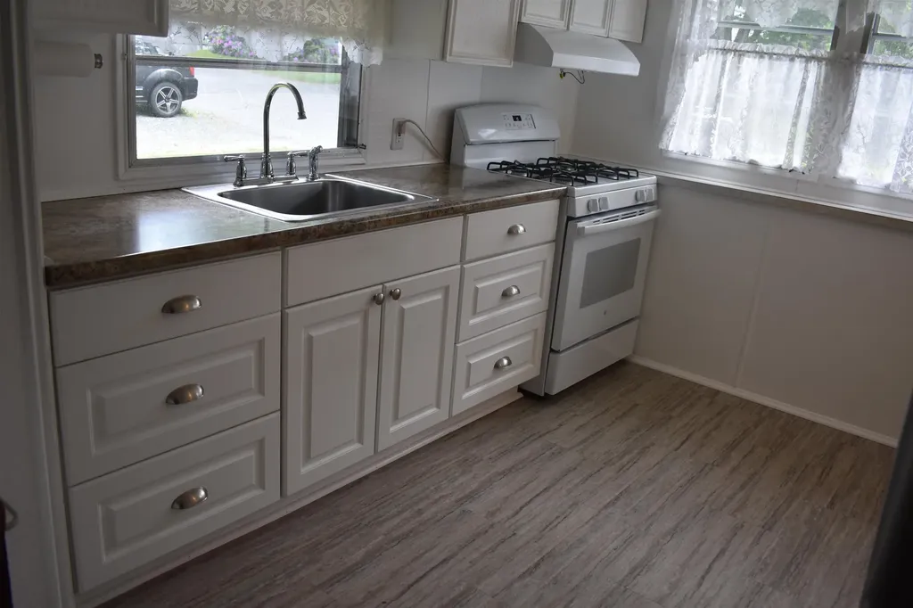 22 Rudsboro Road Lebanon NH 03766