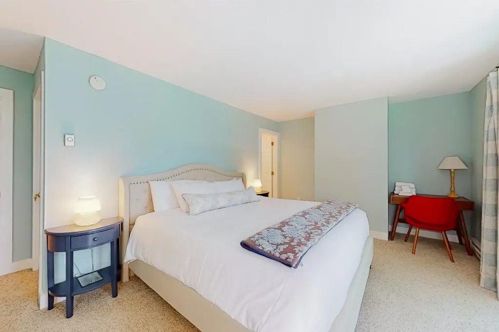 172 Sugar Hill Lane Hartford VT 05059