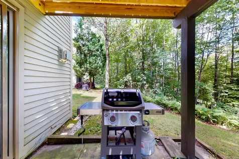 172 Sugar Hill Lane Hartford VT 05059