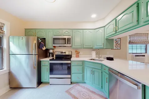 172 Sugar Hill Lane Hartford VT 05059