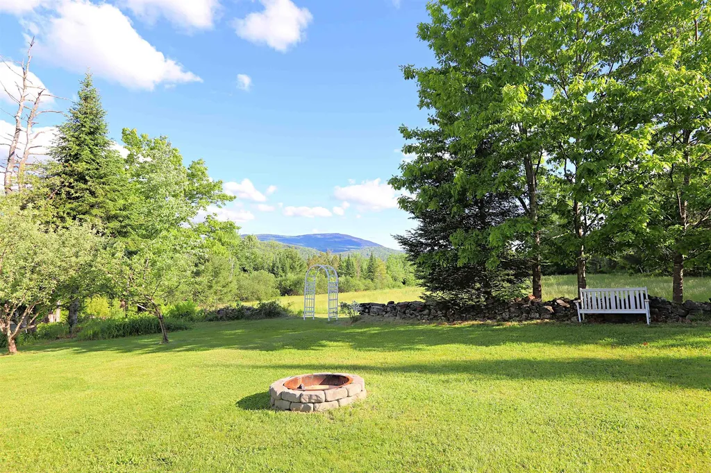 148 Porter Road Bath NH 03740
