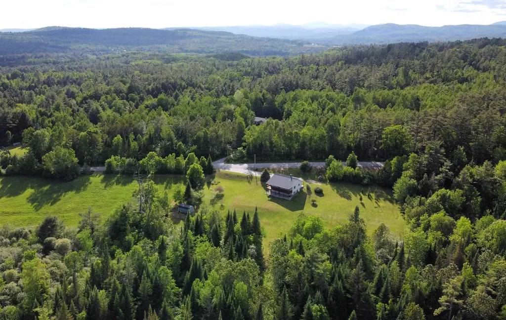 148 Porter Road Bath NH 03740