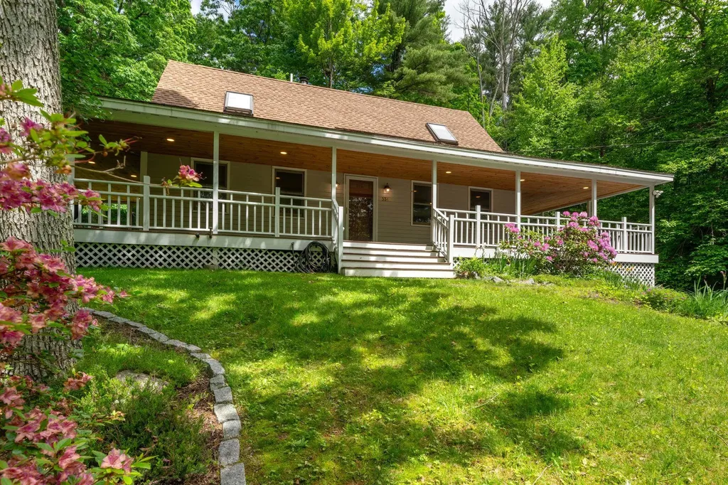 334 Davison Road Henniker NH 03242