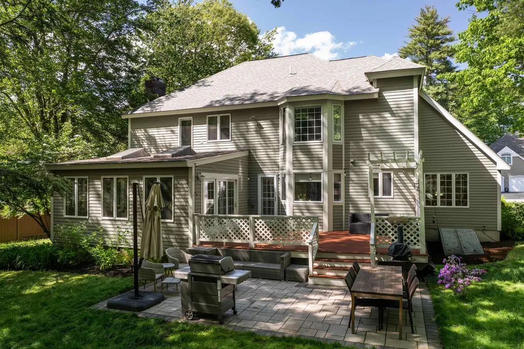 3 Fieldstone Circle Hampton NH 03842