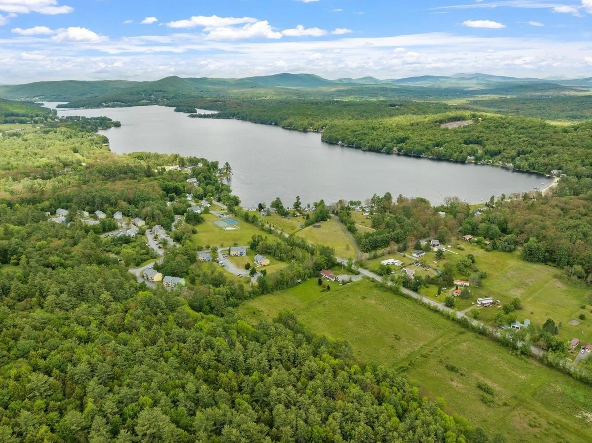 40 Marsten Lane Enfield NH 03748