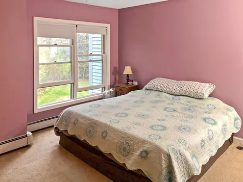 40 Marsten Lane Enfield NH 03748