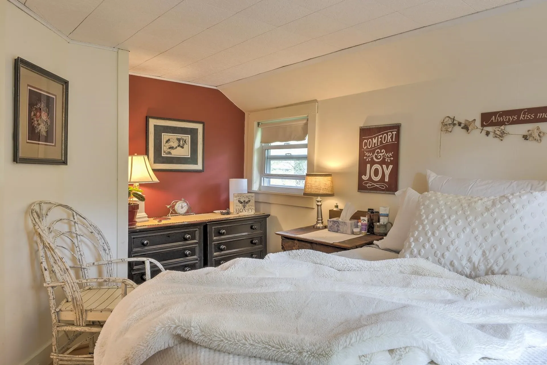 22 Blaine Street Keene NH 03431