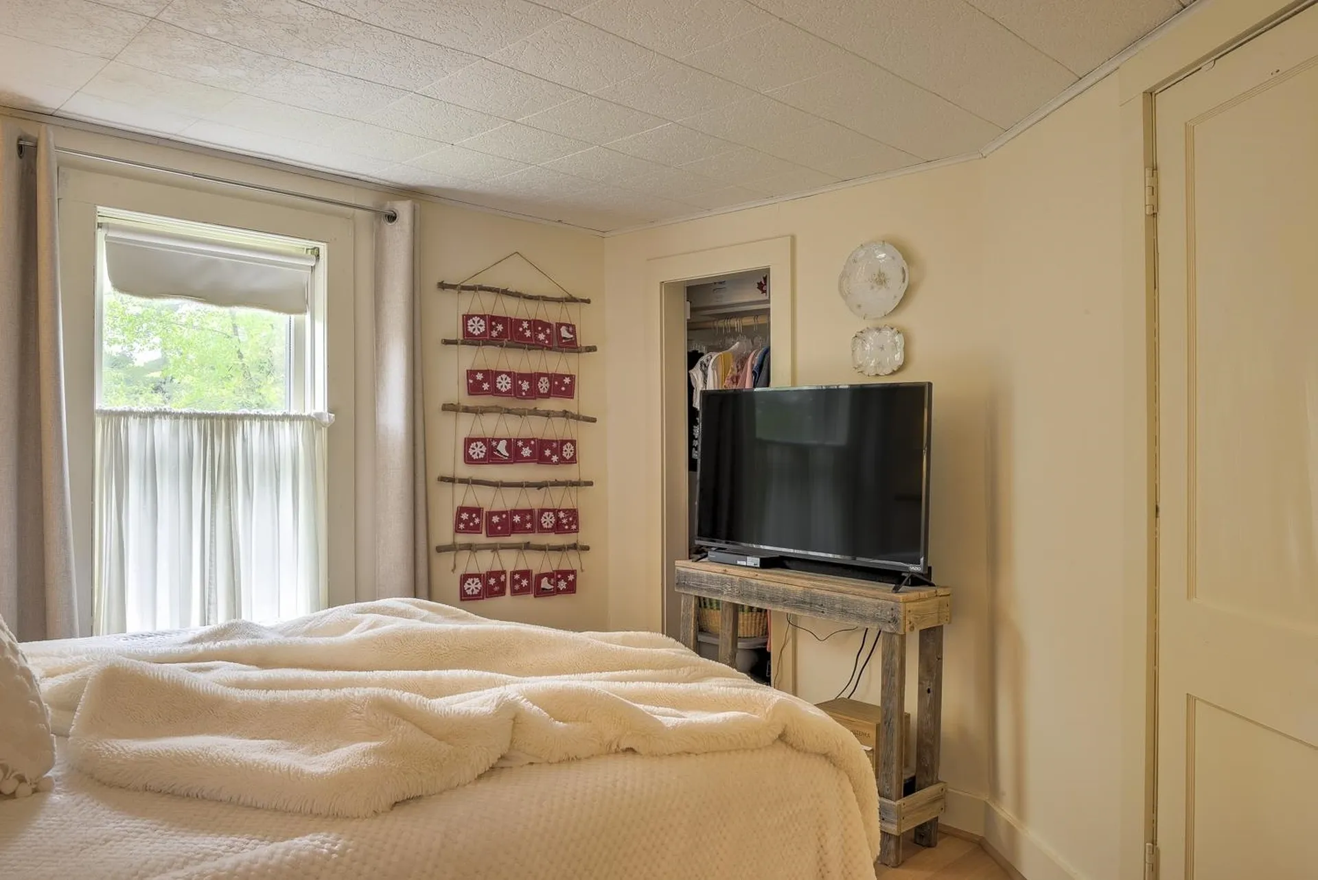22 Blaine Street Keene NH 03431