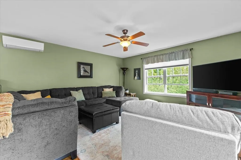 26 Laurel Drive Essex VT 05452