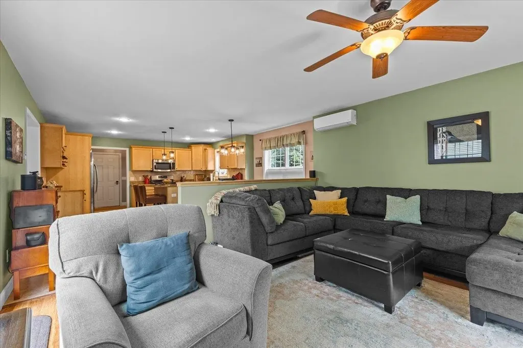 26 Laurel Drive Essex VT 05452