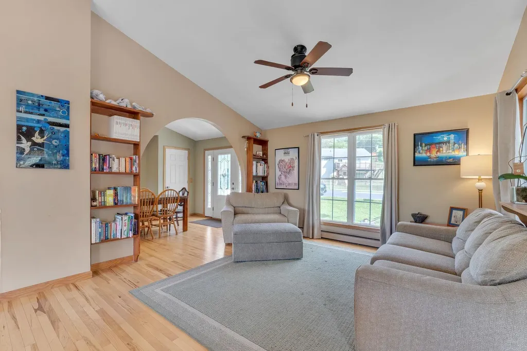 16 Platinum Plain Barre Town VT 05641