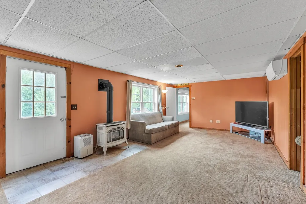 16 Platinum Plain Barre Town VT 05641