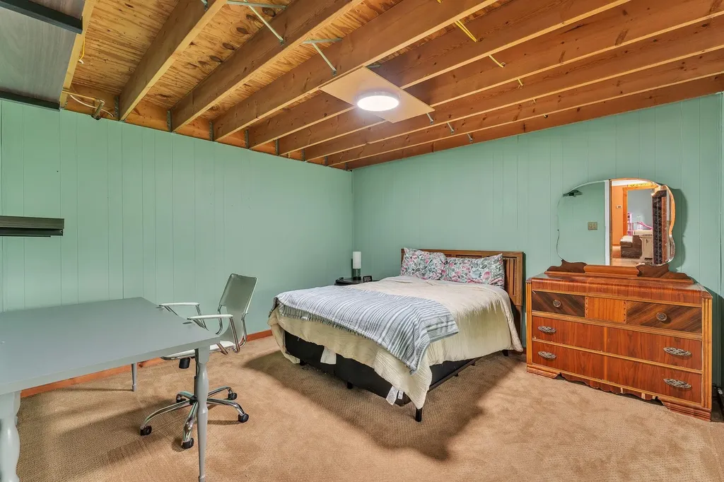 16 Platinum Plain Barre Town VT 05641