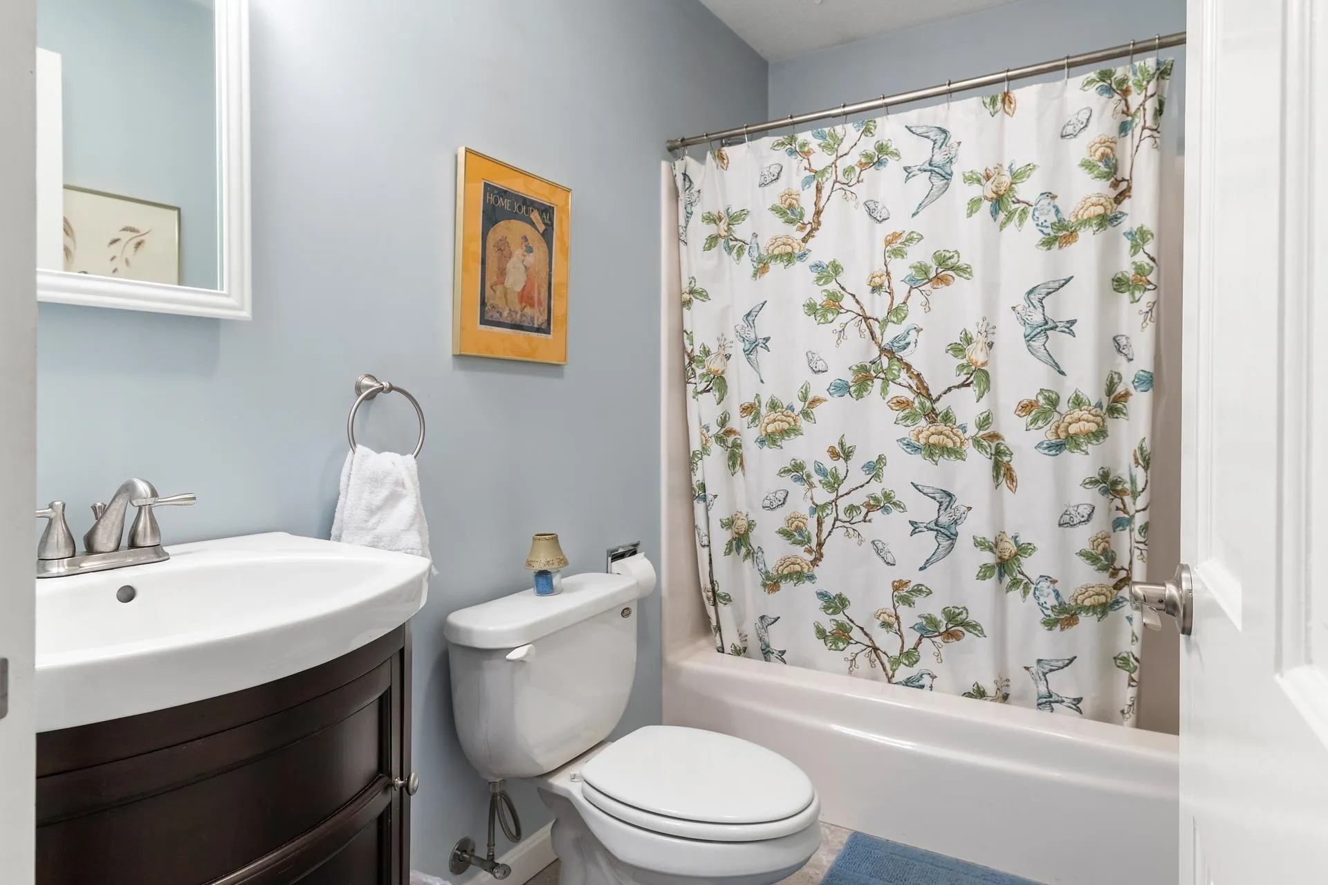 21 Hilltop Place New London NH 03257