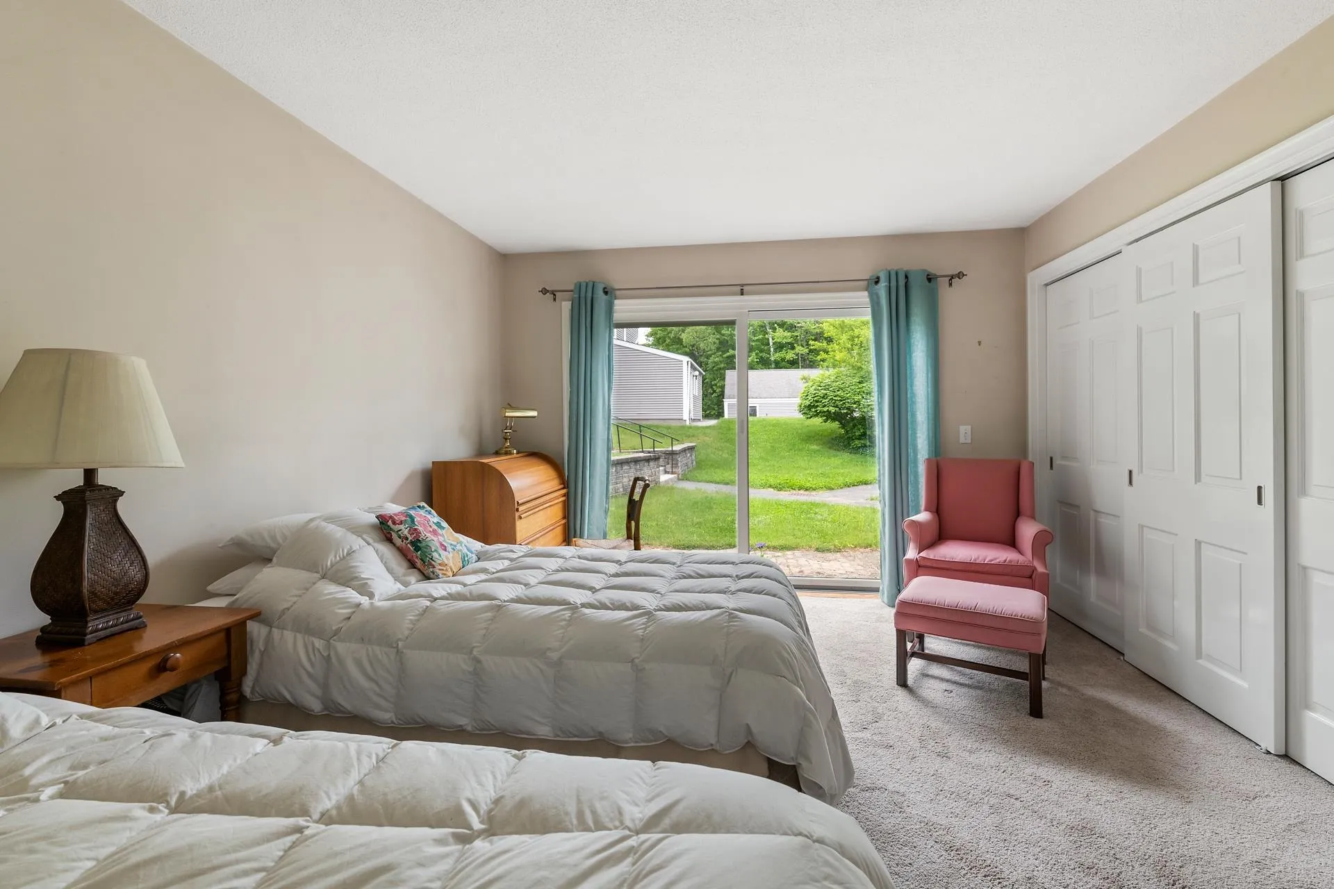 21 Hilltop Place New London NH 03257