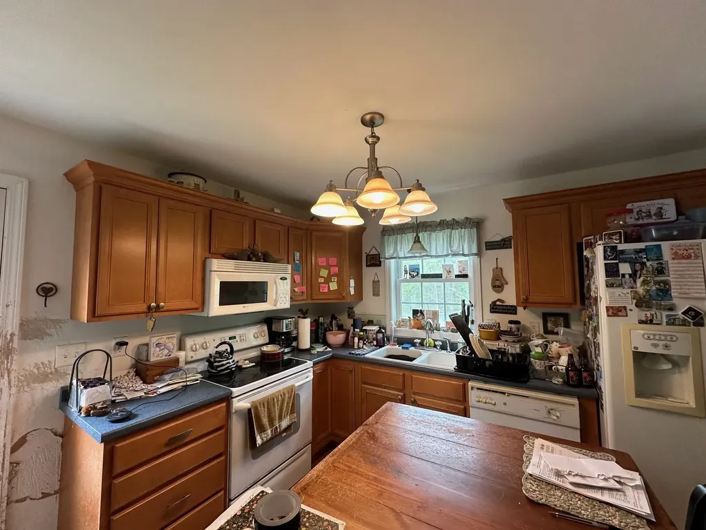 370 West Hill Road Troy NH 03465