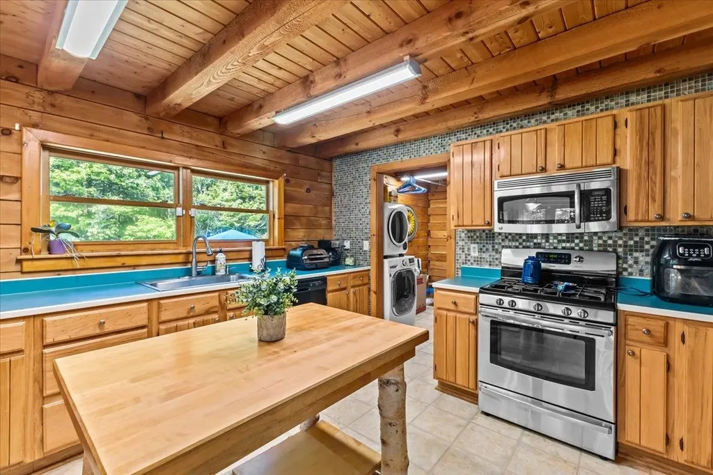 1328 Waterville Mountain Road Bakersfield VT 05441