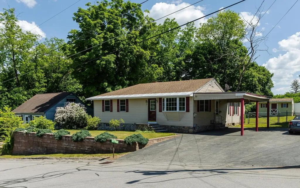 29 West Diane Drive Keene NH 03431
