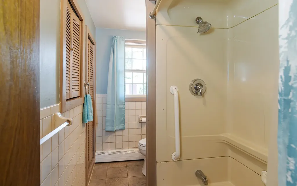 29 West Diane Drive Keene NH 03431