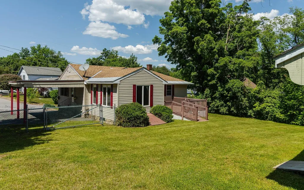 29 West Diane Drive Keene NH 03431