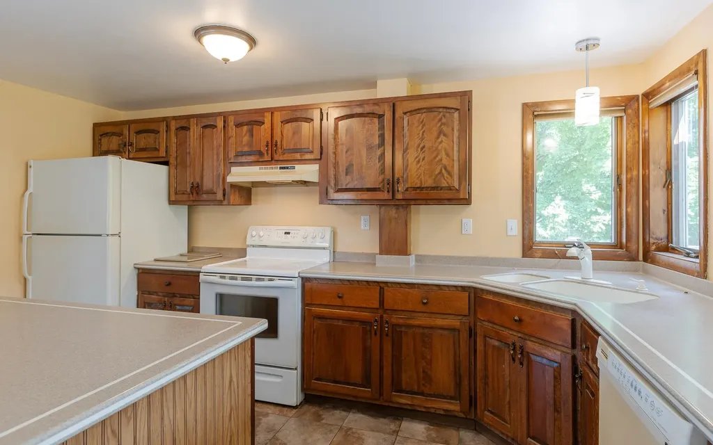 29 West Diane Drive Keene NH 03431