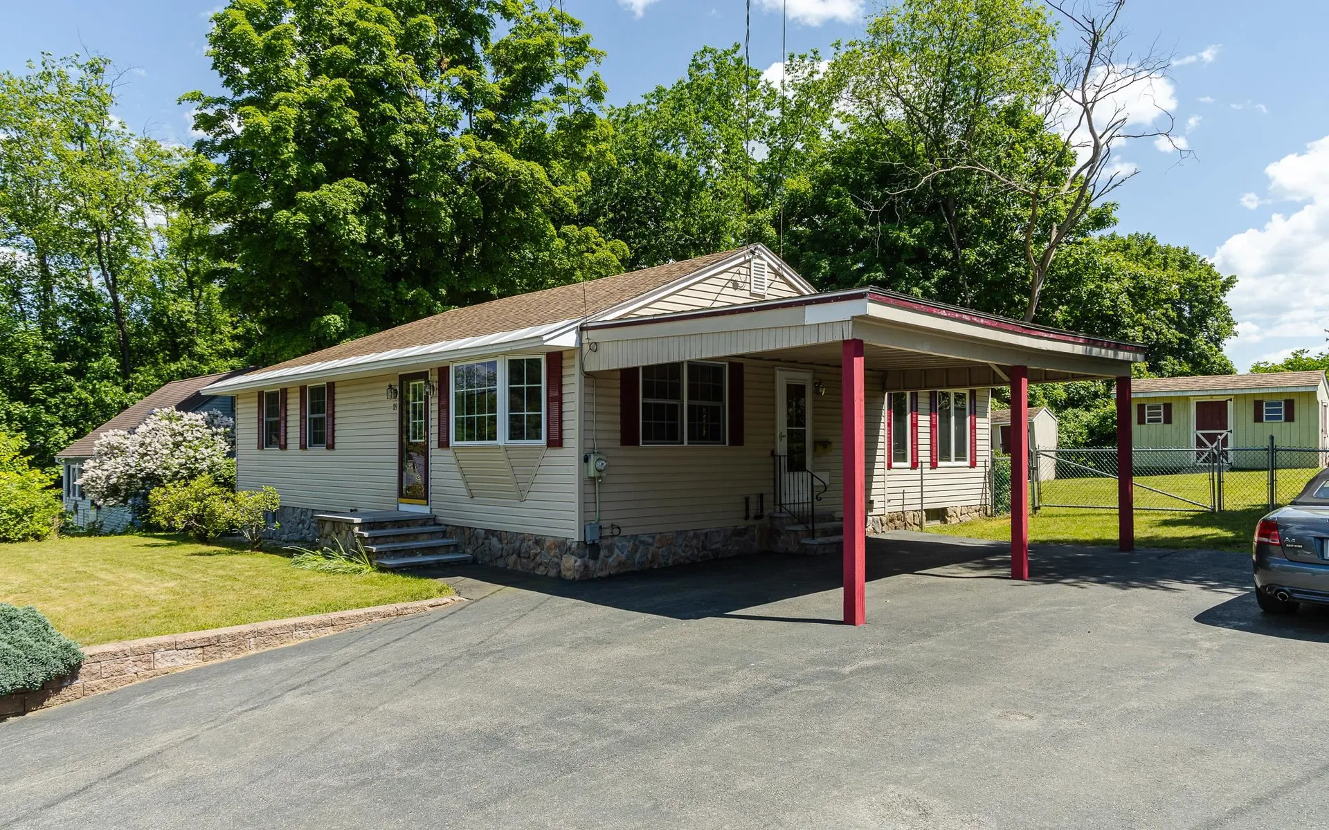 29 West Diane Drive Keene NH 03431