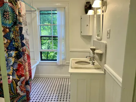 25 Strand Avenue Brattleboro VT 05301
