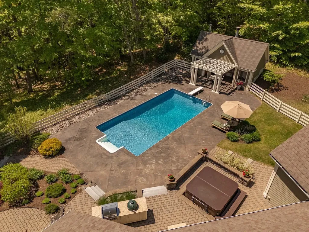 17 Solitude Lane Sanford ME 04073