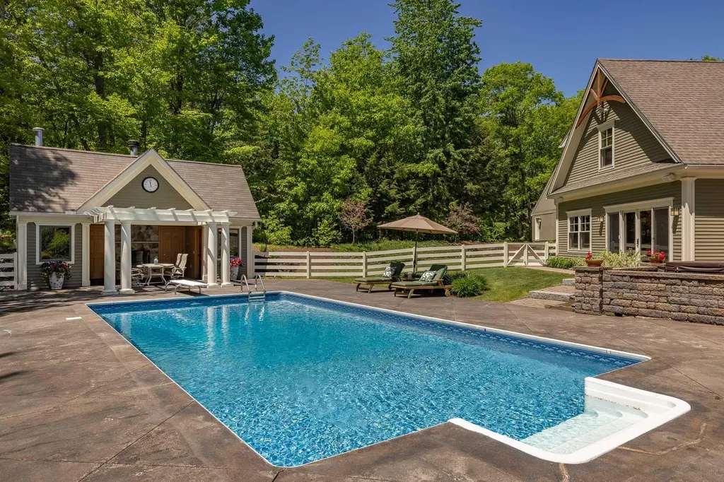 17 Solitude Lane Sanford ME 04073