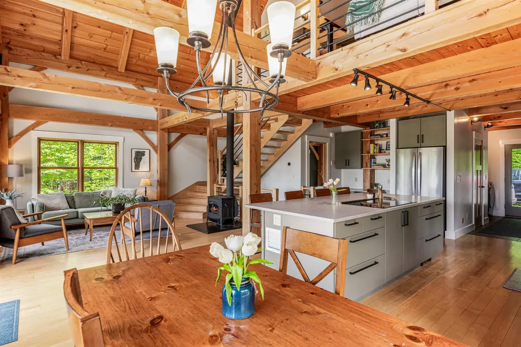 633 Robert Young Road Starksboro VT 05487