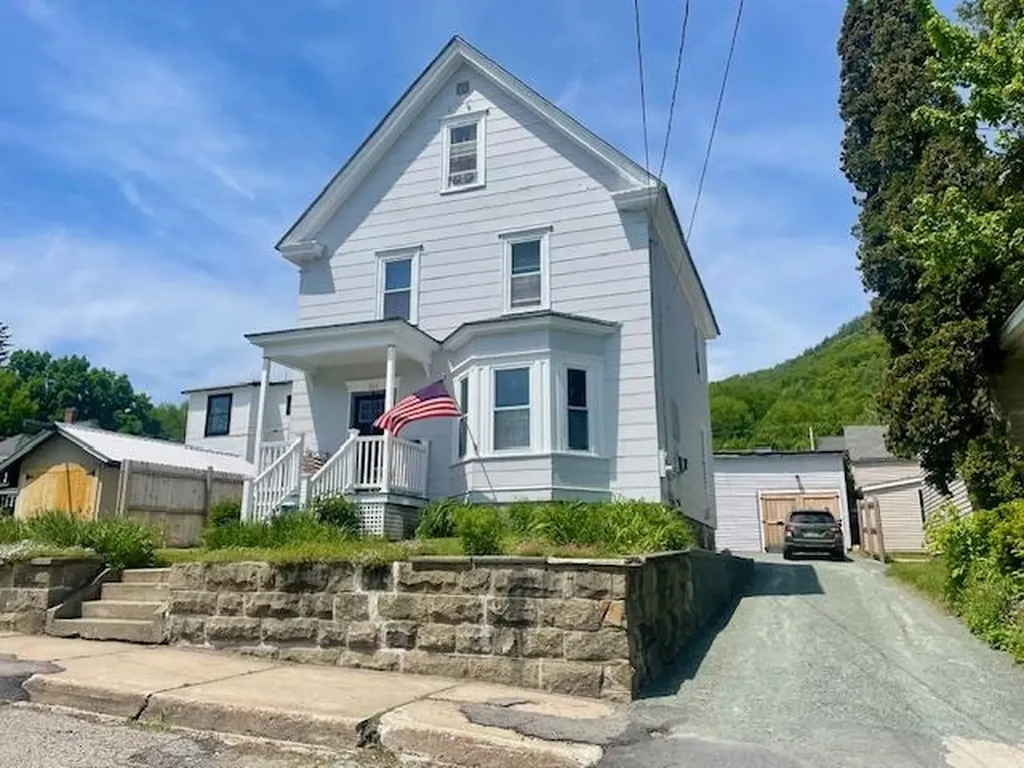 563 2nd Avenue Berlin NH 03570