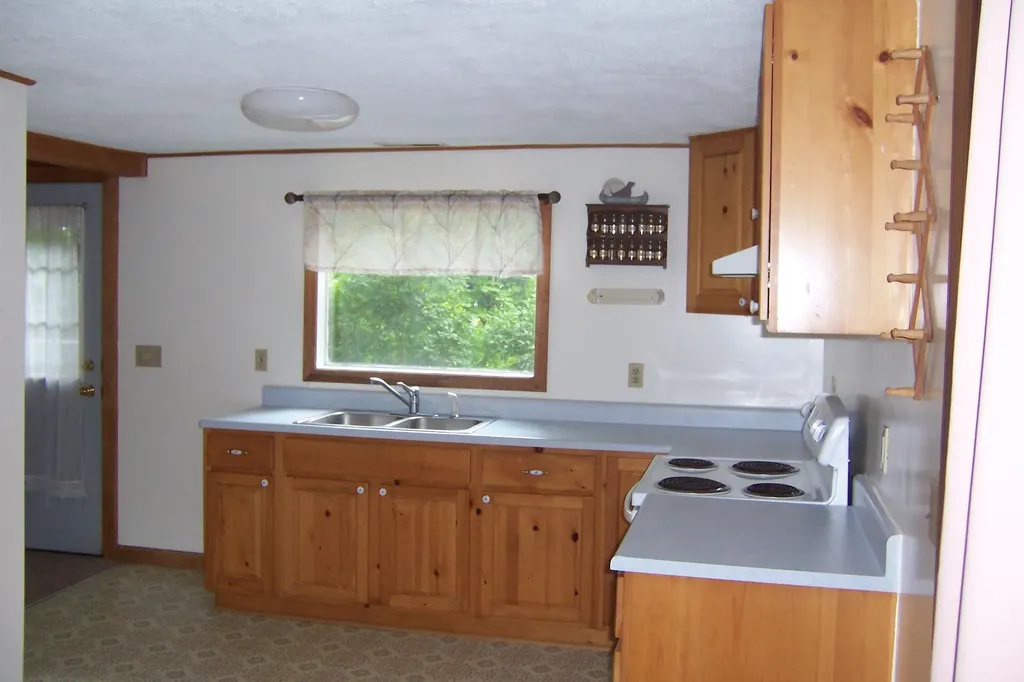 49 Indian Point Road Hebron NH 03241