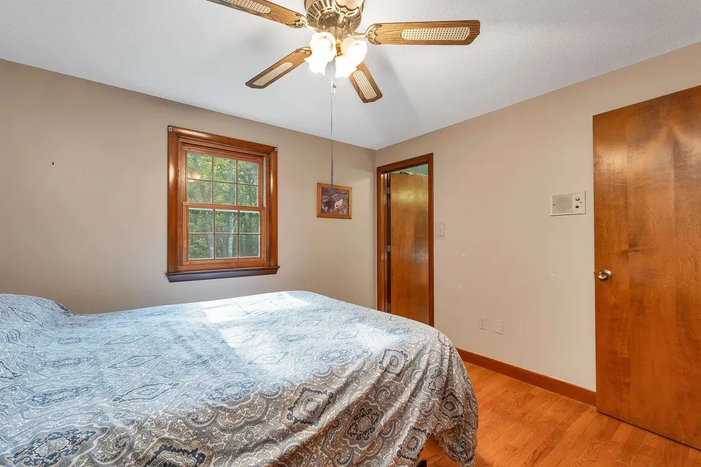 42 Ridgewood Drive Bow NH 03304
