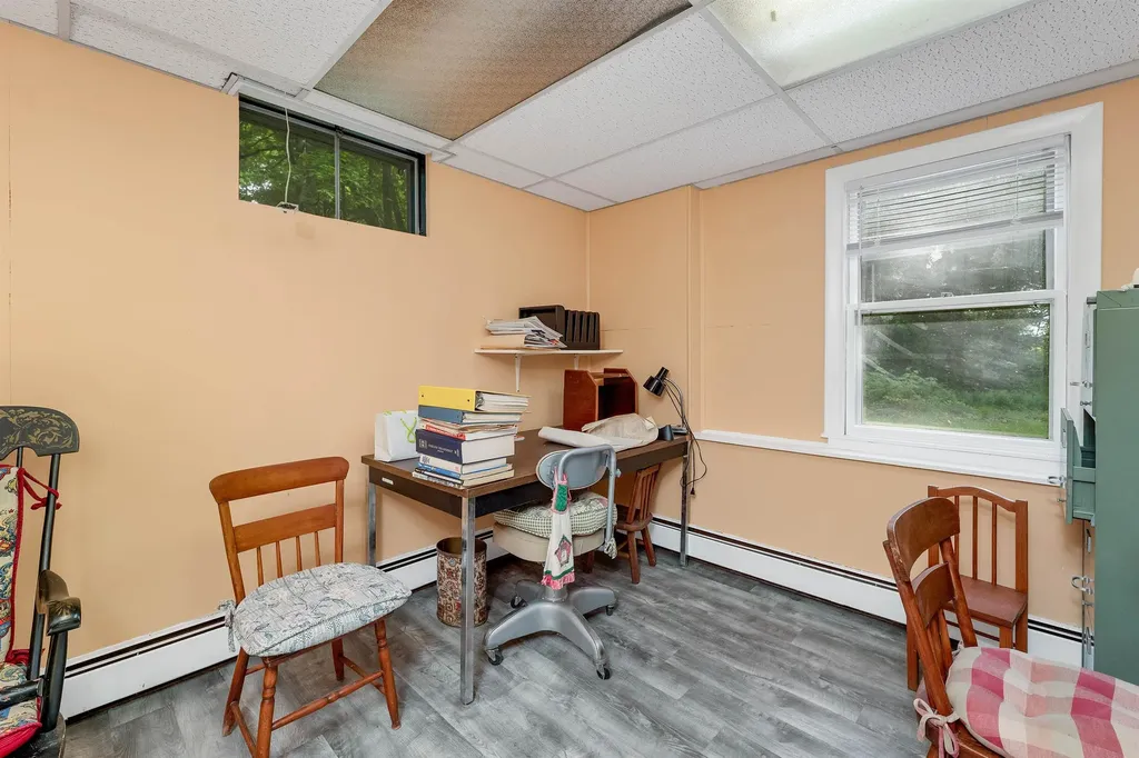 42 Ridgewood Drive Bow NH 03304