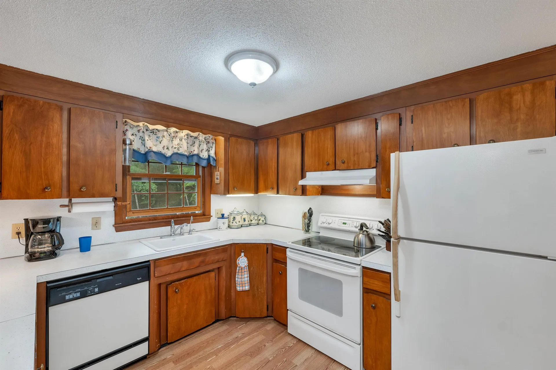 42 Ridgewood Drive Bow NH 03304