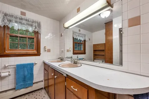 42 Ridgewood Drive Bow NH 03304
