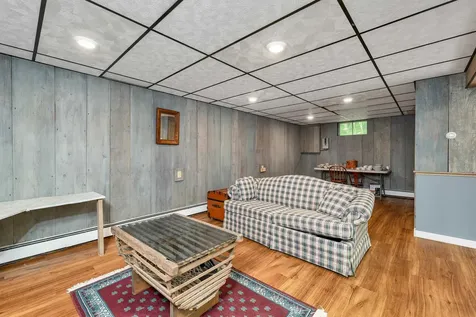 42 Ridgewood Drive Bow NH 03304