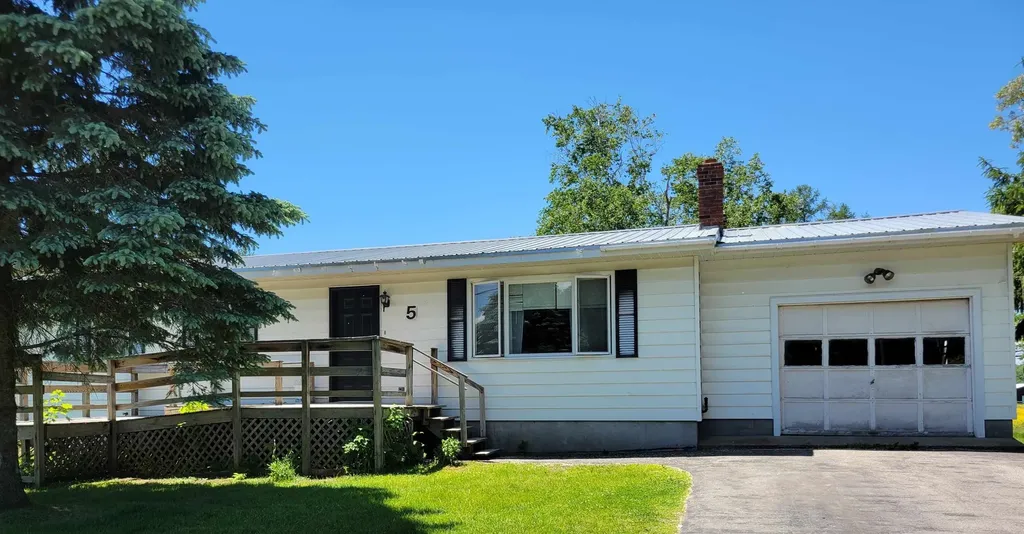5 Case Street Middlebury VT 05753