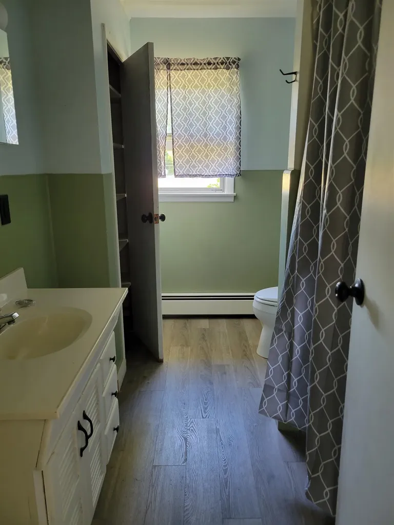 5 Case Street Middlebury VT 05753